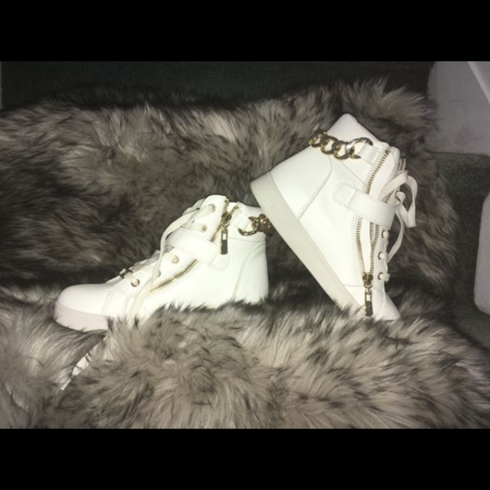 BeBe shoes